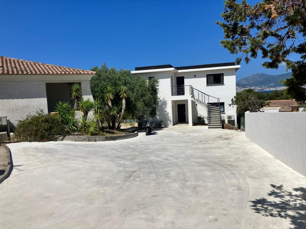 דירות Porticcio Vacations - Terrasse, Piscine, Jacuzzi, Clim - By Tgb מראה חיצוני תמונה